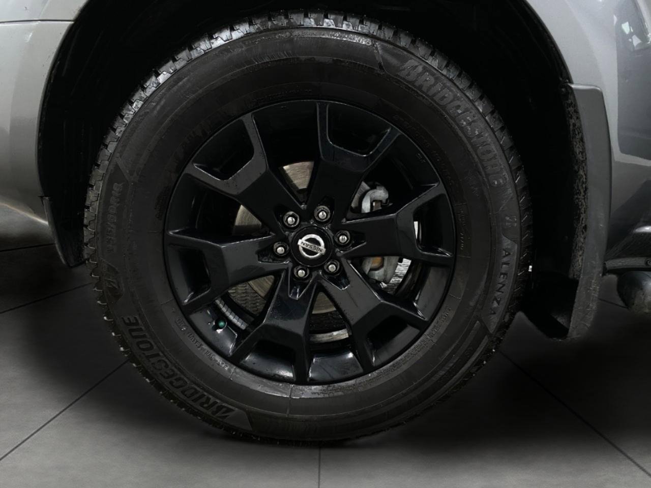 Used 2020 Nissan Frontier SV w/ Midnight Edition Floor Mats image 13