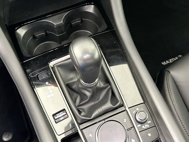 Used 2024 MAZDA MAZDA3 s FWD image 15