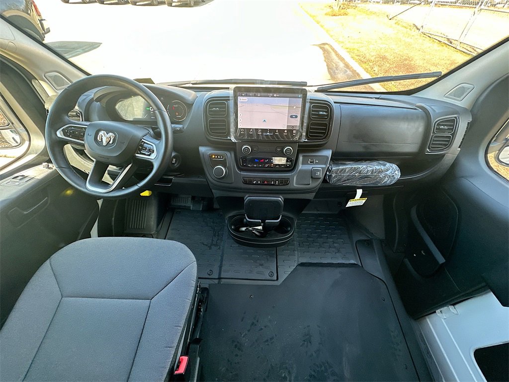 Used 2024 RAM ProMaster 3500 w/ Delivery Van Package image 9