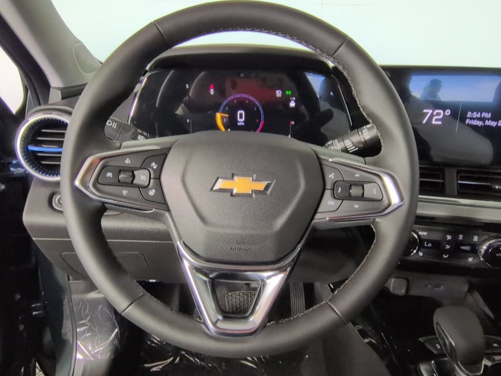 New 2026 Chevrolet Trax LT w/ Driver Confidence Package FWD image 16