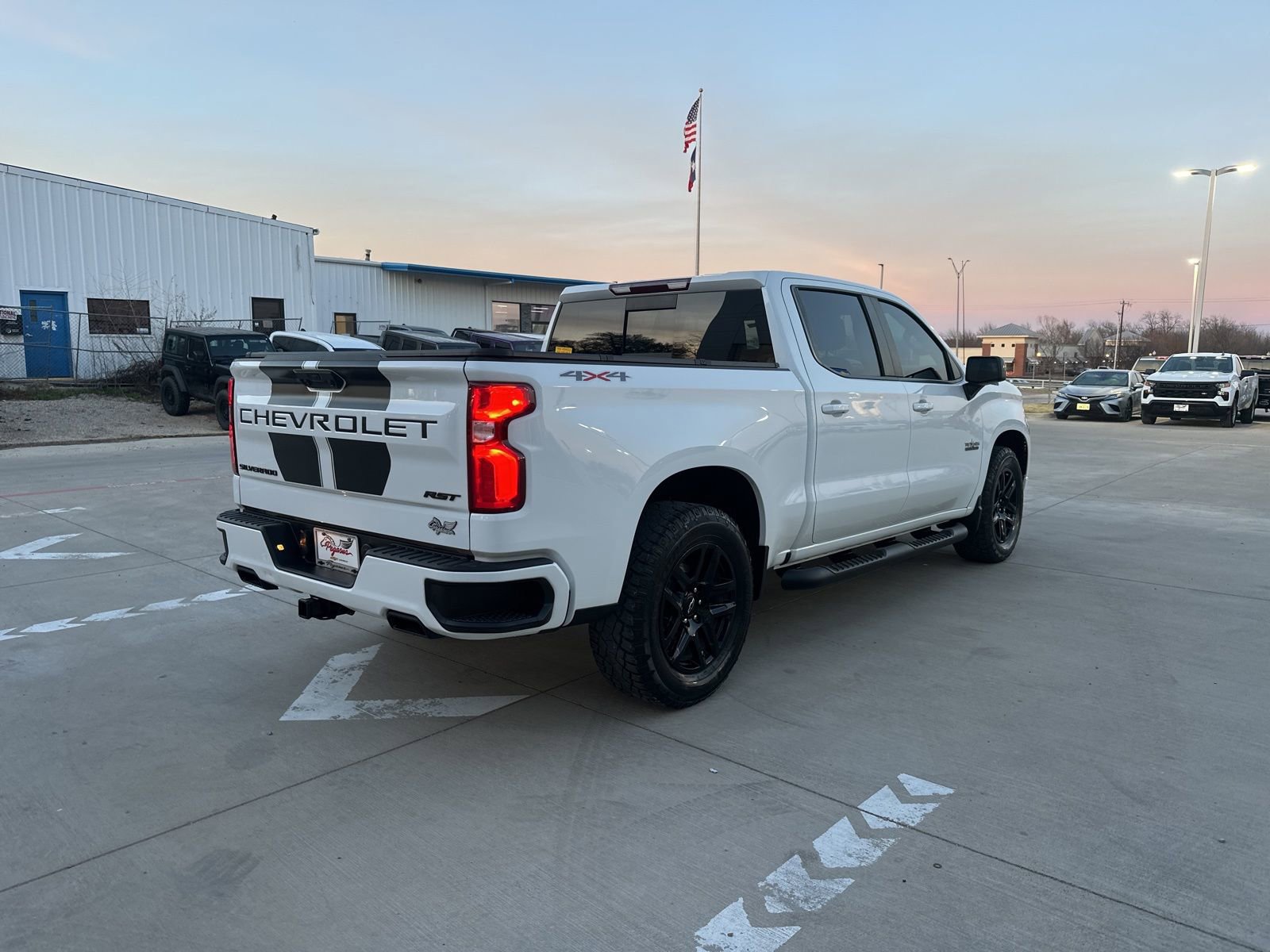 Used 2023 Chevrolet Silverado 1500 RST w/ Rally Edition image 5