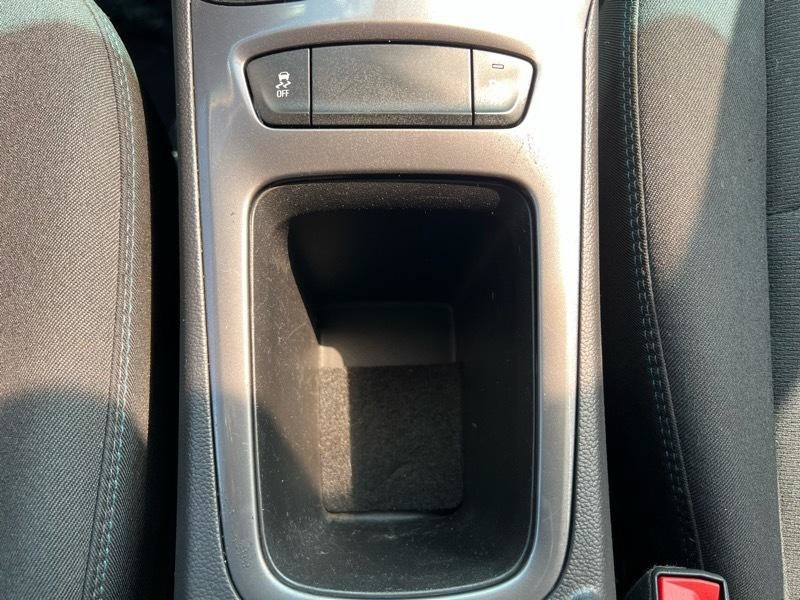 Used 2018 Chevrolet Cruze LT w/ Convenience Package FWD image 17