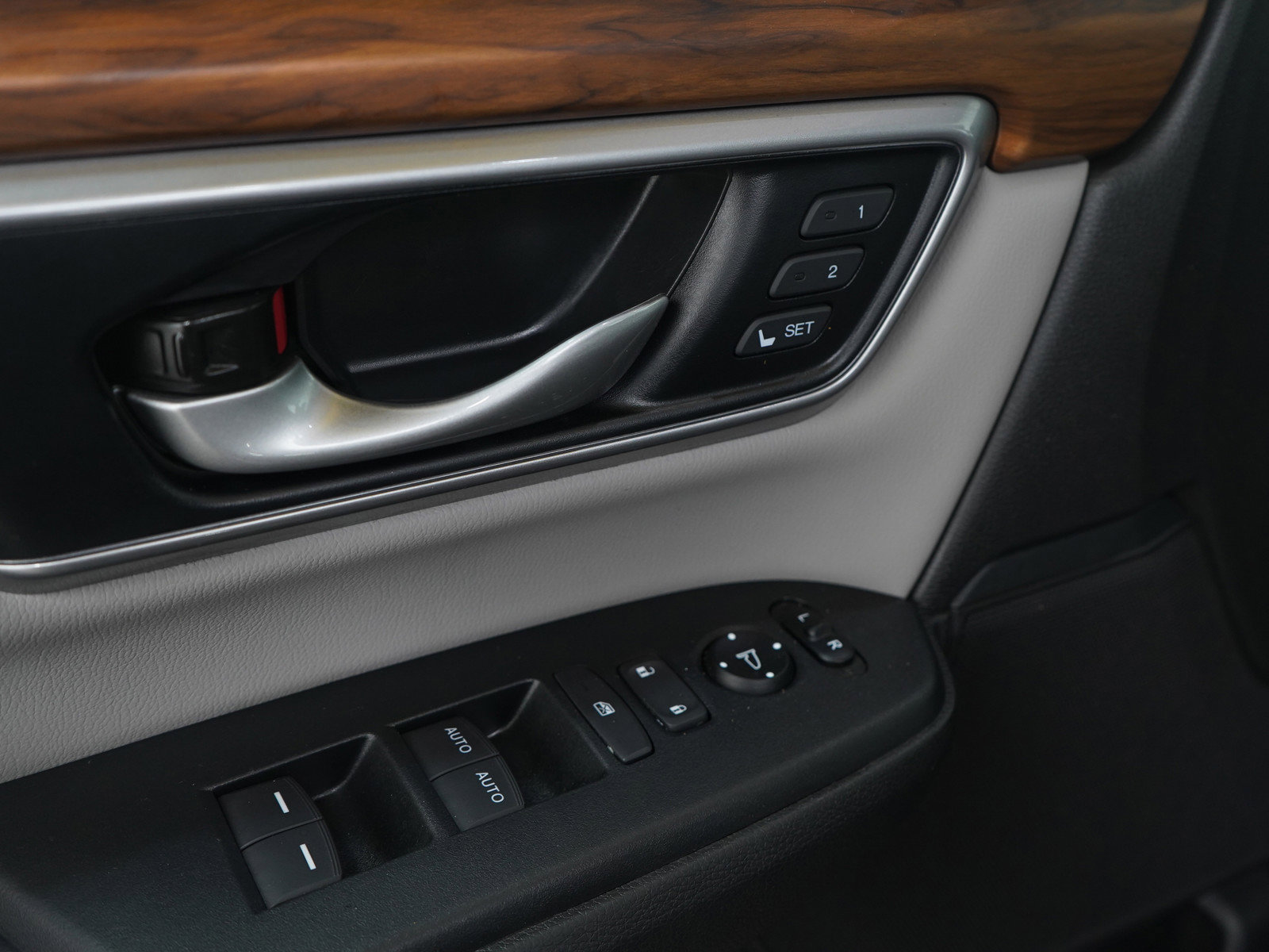 Used 2020 Honda CR-V EX-L image 21