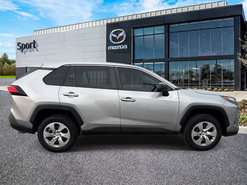 Used 2023 Toyota RAV4 LE FWD image 2