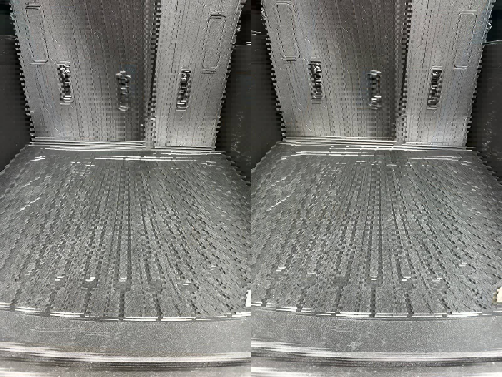 Used 2023 GMC Yukon XL AT4 w/ LPO, Floor Liner Package image 16