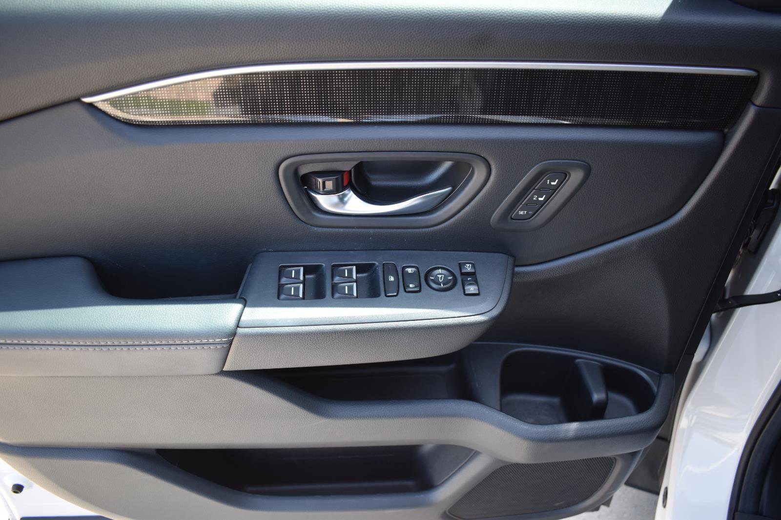 Used 2025 Honda Pilot Elite image 22