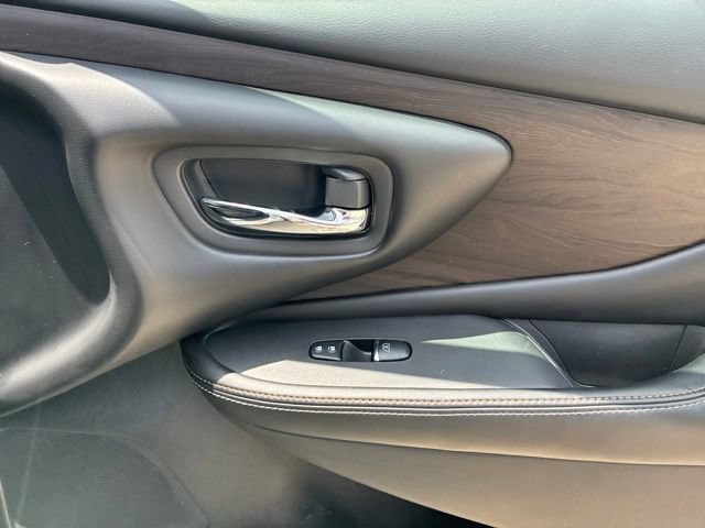 Used 2022 Nissan Murano Platinum w/ Cargo Package FWD image 14