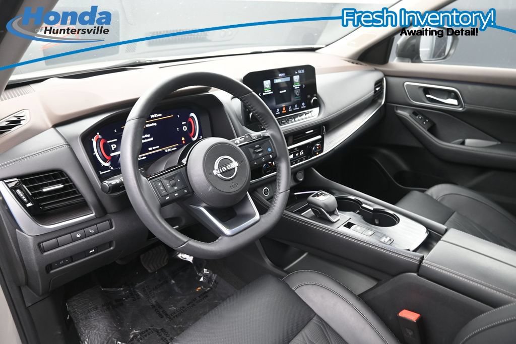 Used 2023 Nissan Rogue Platinum w/ Platinum Premium Package FWD image 18