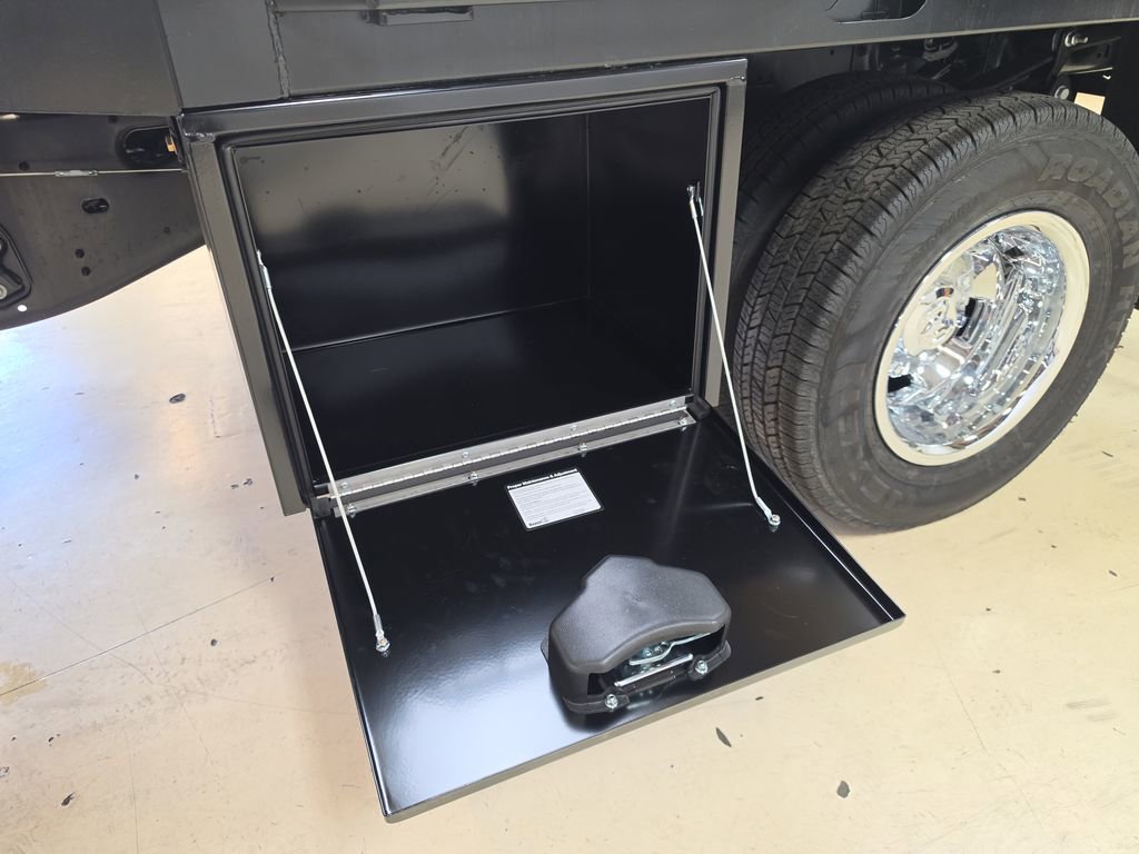 New 2026 RAM 3500 Tradesman w/ Chrome Appearance Group A AWD/4WD image 27