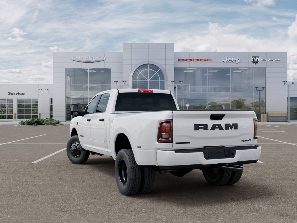 New 2026 RAM 3500 Big Horn AWD/4WD image 3