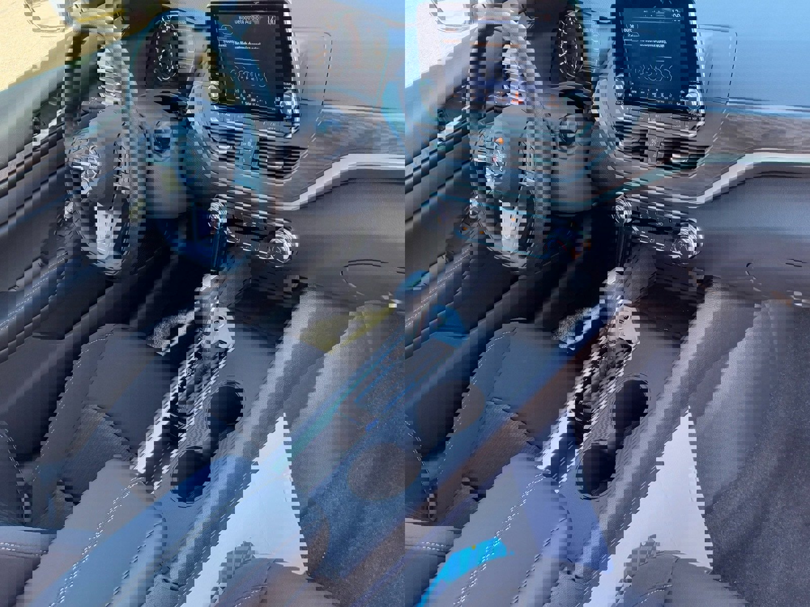 New 2025 Nissan Altima 2.5 SV image 11