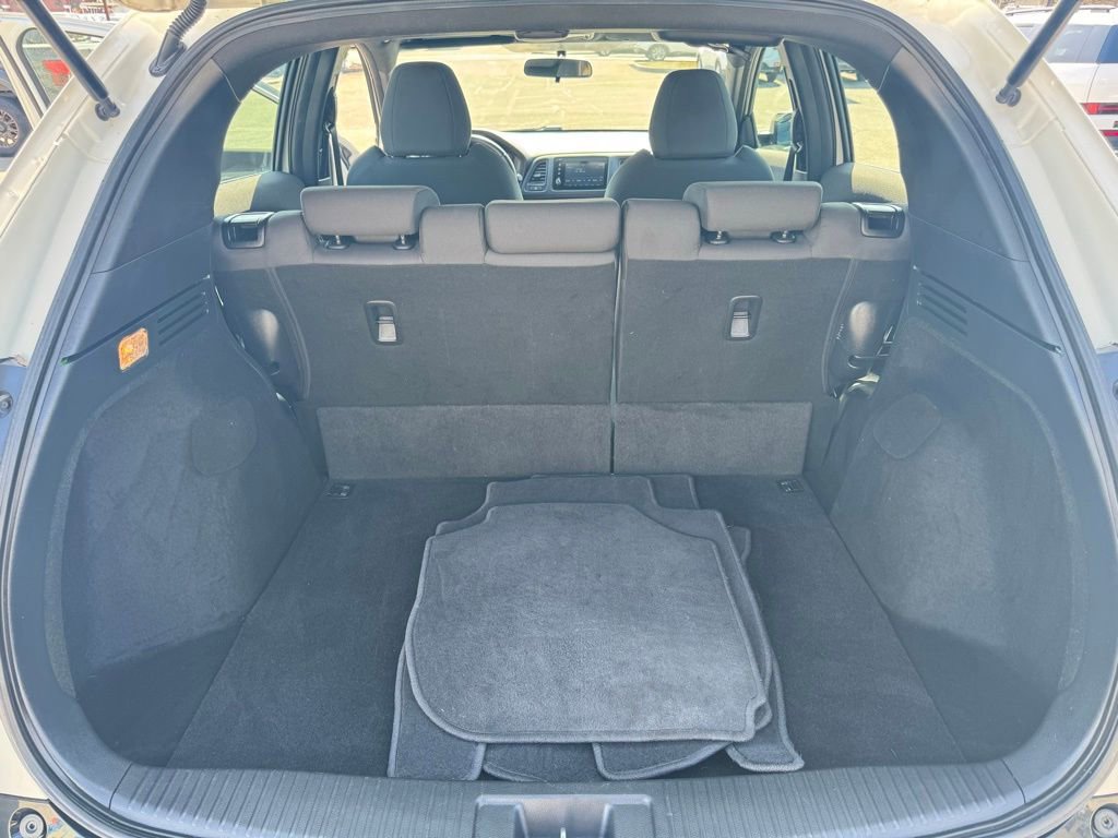 Used 2020 Honda HR-V Sport image 30