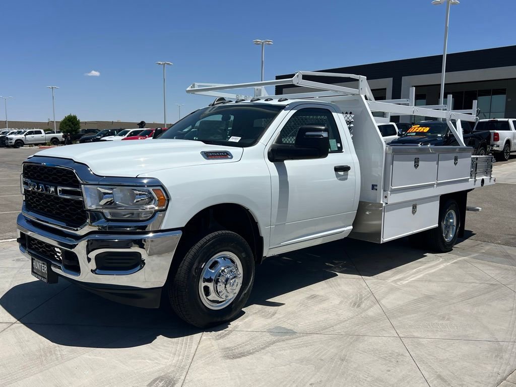 New 2024 RAM 3500 Tradesman AWD/4WD image 2
