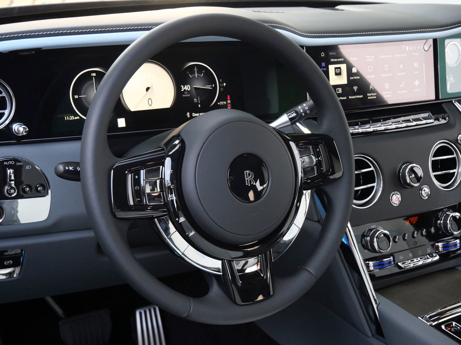 New 2026 Rolls-Royce Cullinan image 24