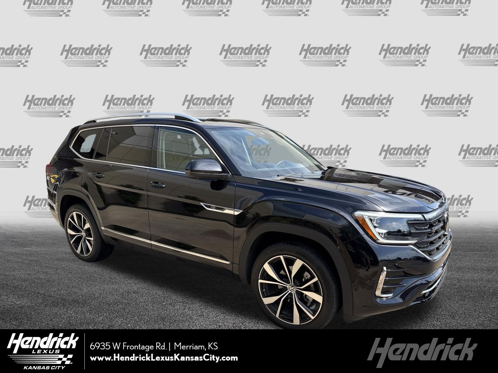 Used 2024 Volkswagen Atlas SEL Premium R-Line