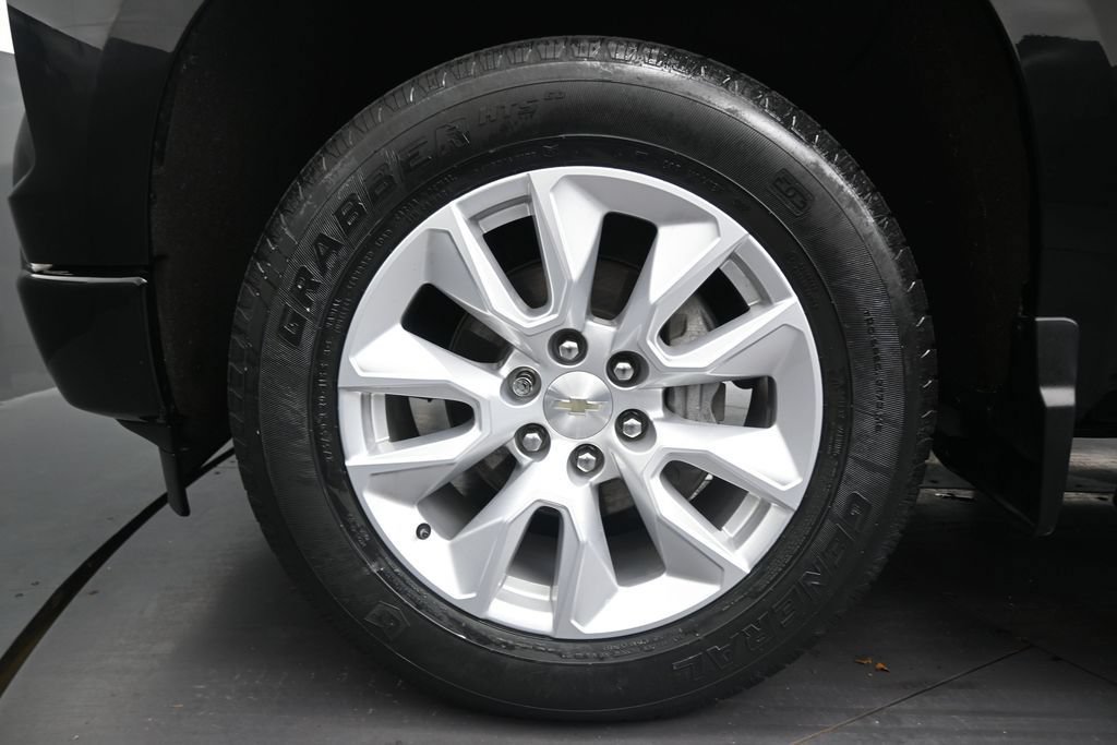 Used 2022 Chevrolet Silverado 1500 Custom RWD image 10