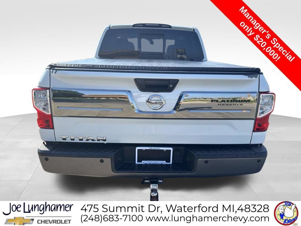 Used 2017 Nissan Titan Platinum Reserve RWD image 4
