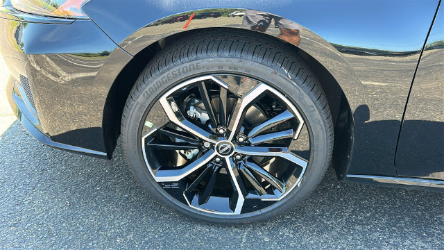 New 2026 Nissan Altima 2.5 SR FWD image 8