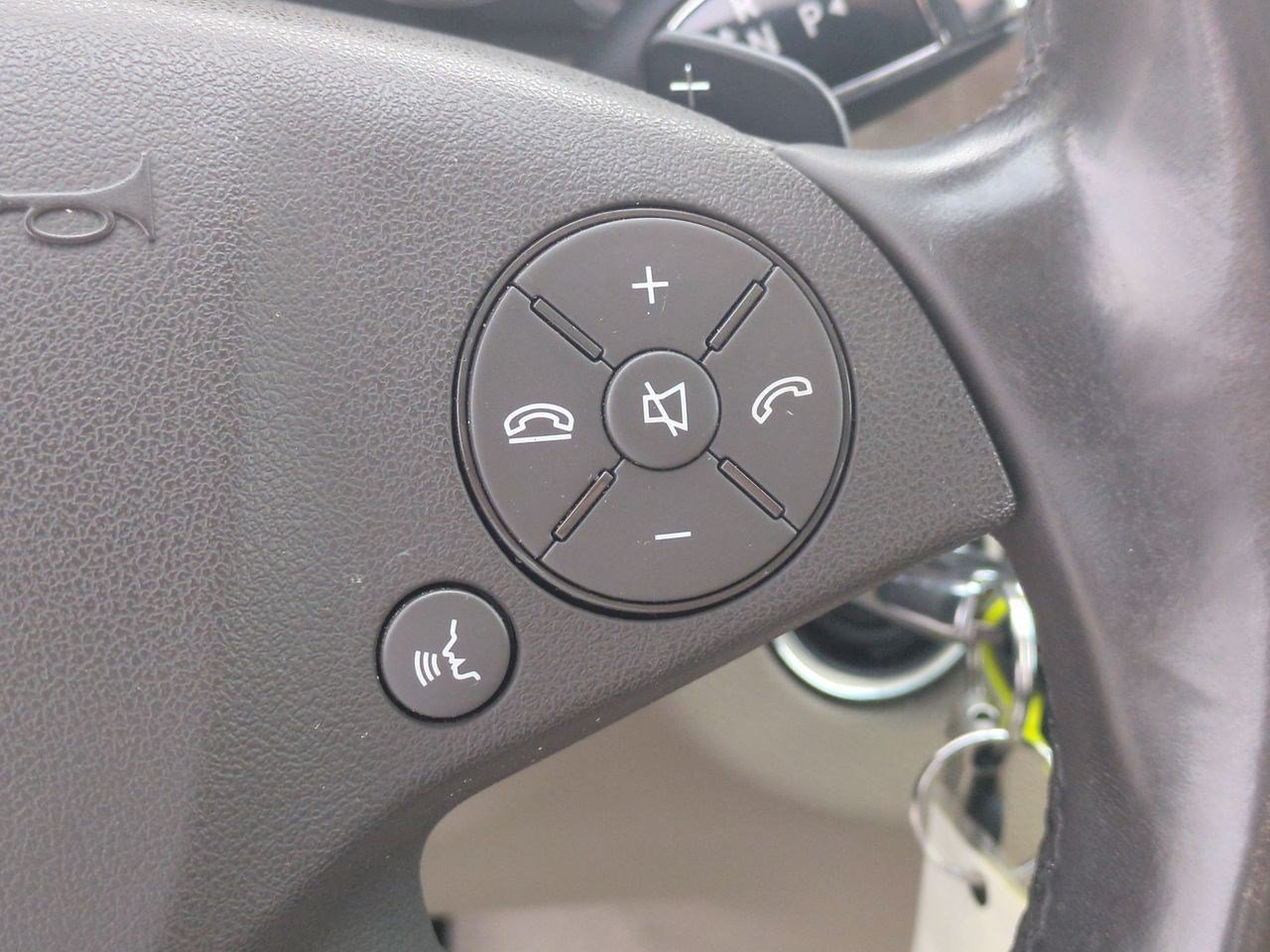 Used 2010 Mercedes-Benz E 350 Sedan image 21