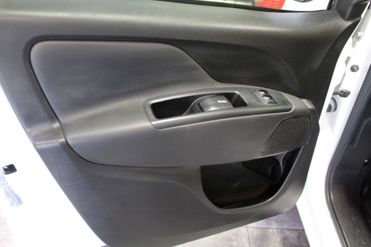Used 2021 RAM ProMaster City Tradesman FWD image 16