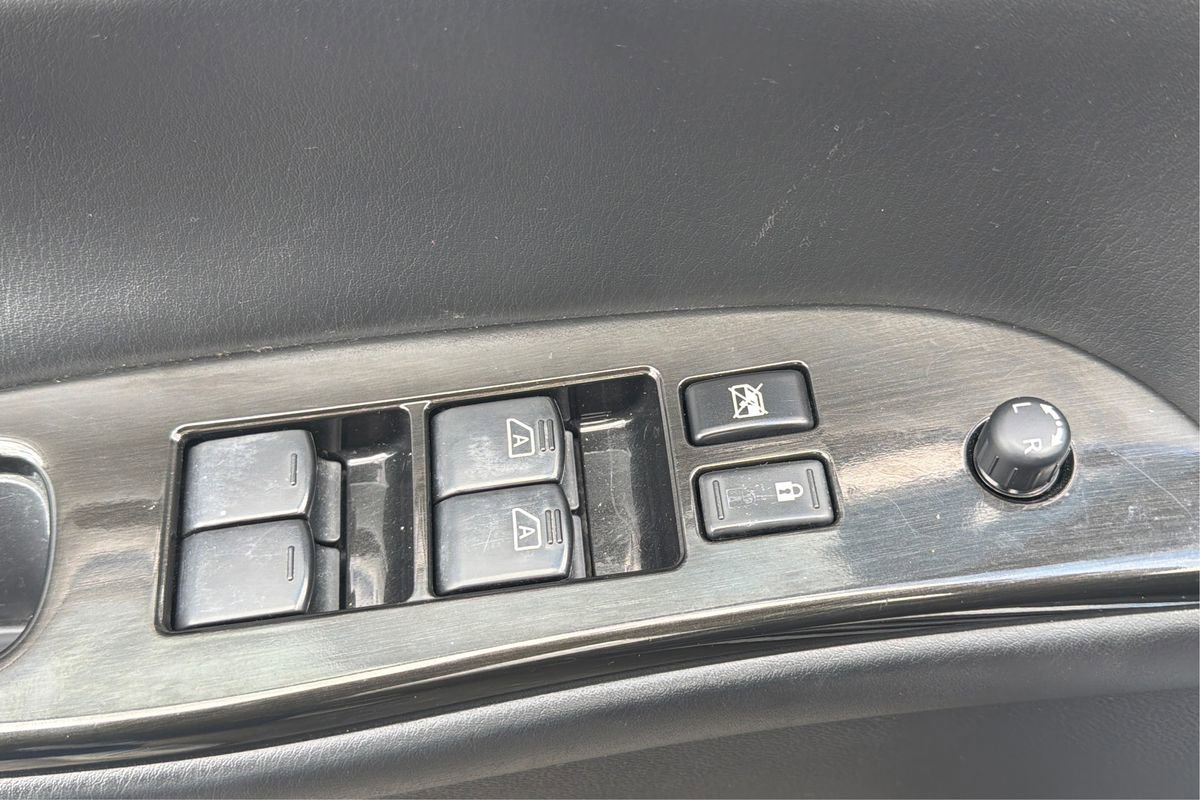 Used 2015 INFINITI QX50 AWD image 37