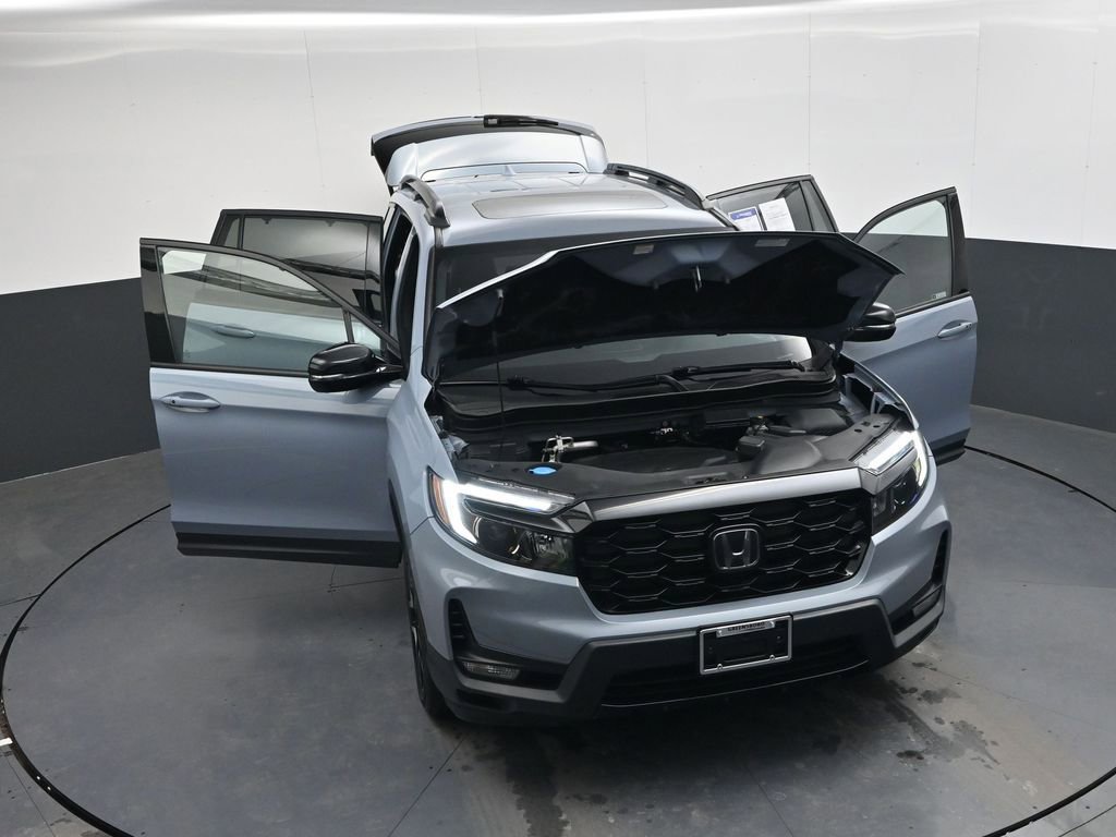 Used 2023 Honda Passport Elite image 37