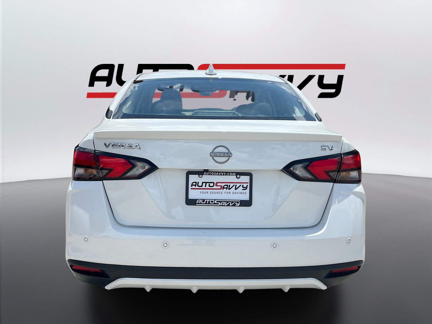 Used 2023 Nissan Versa SV w/ Trunk Package FWD image 6