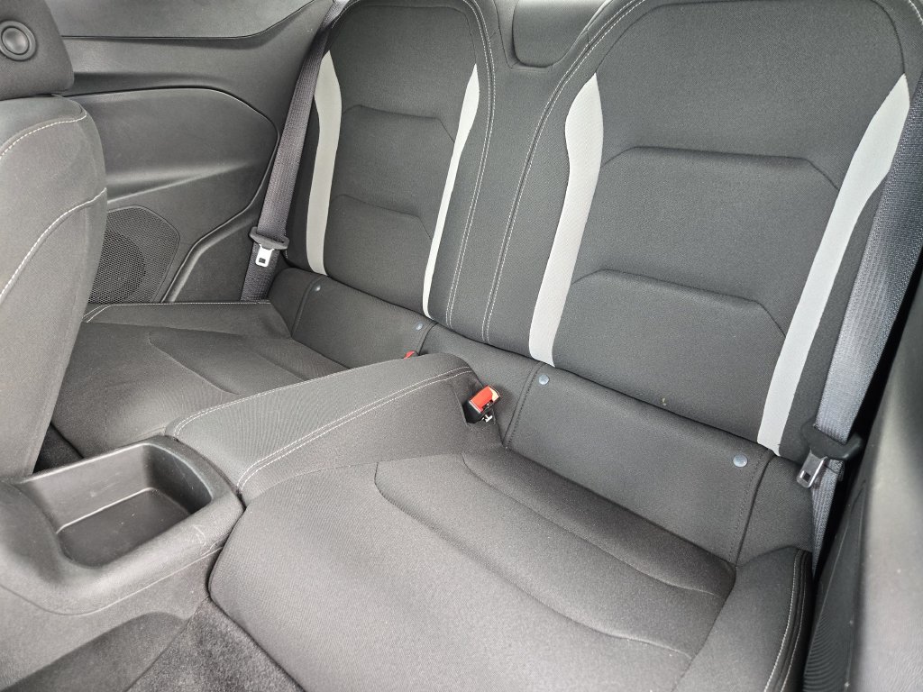 Used 2022 Chevrolet Camaro LT w/ Technology Package RWD image 31