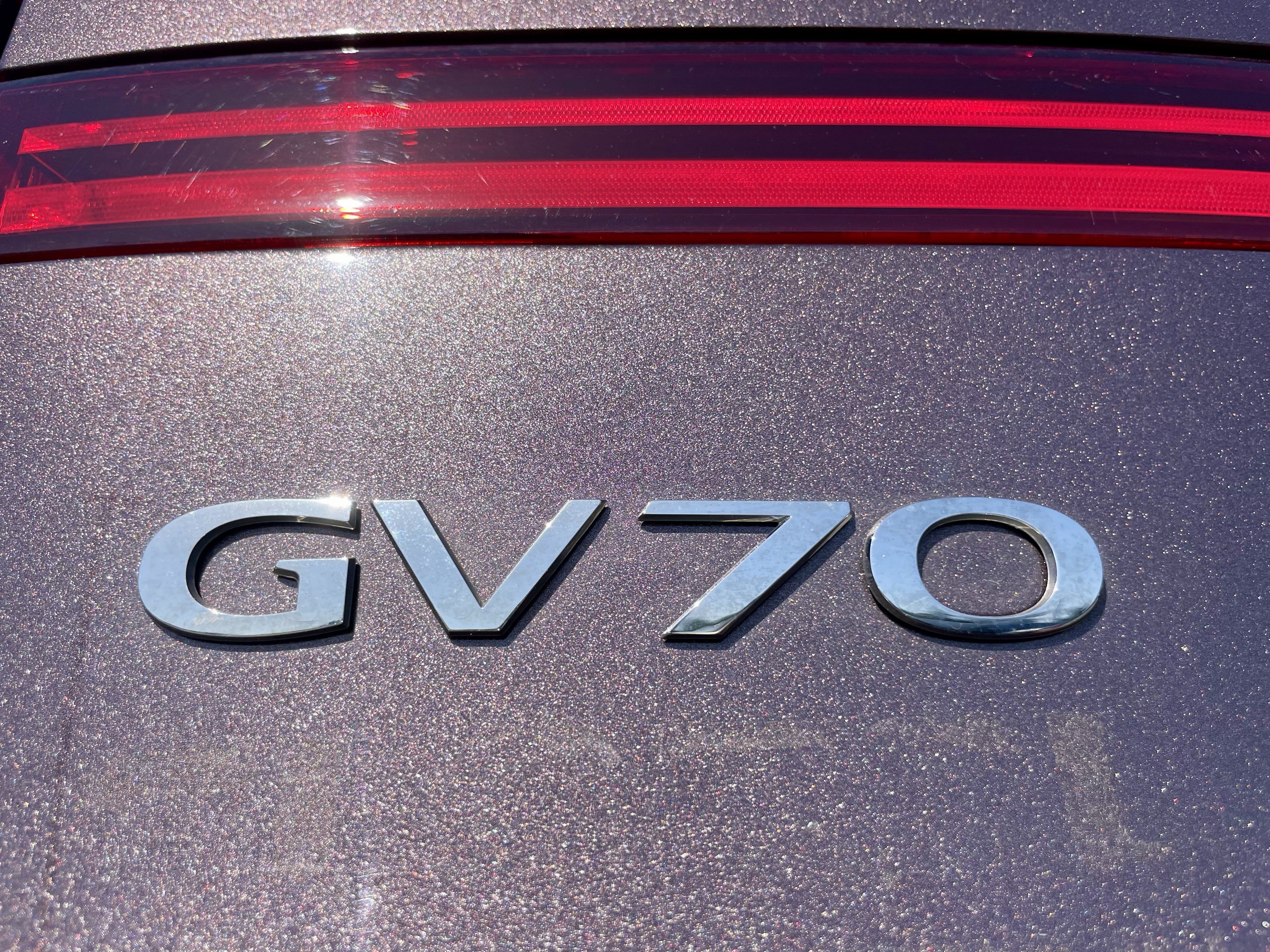 Used 2023 Genesis GV70 2.5T w/ Select Package AWD/4WD image 33