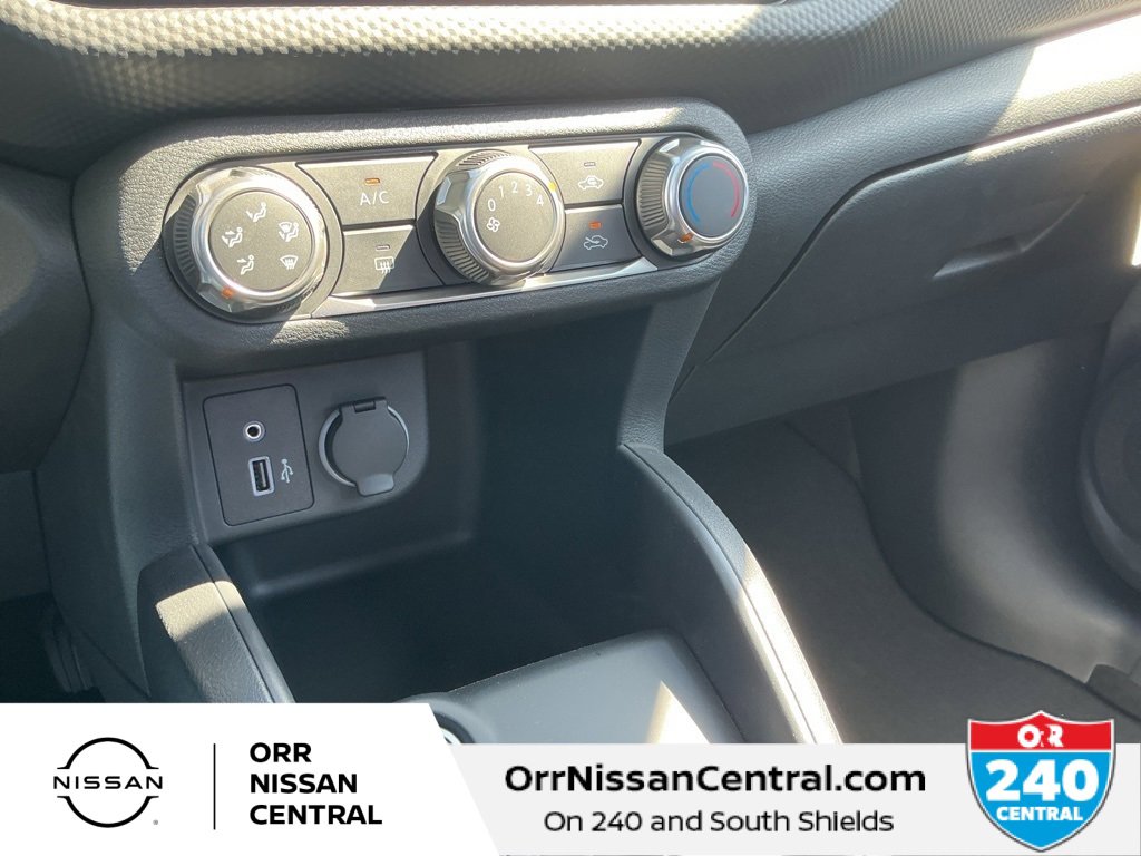 New 2025 Nissan Kicks Play S image 23