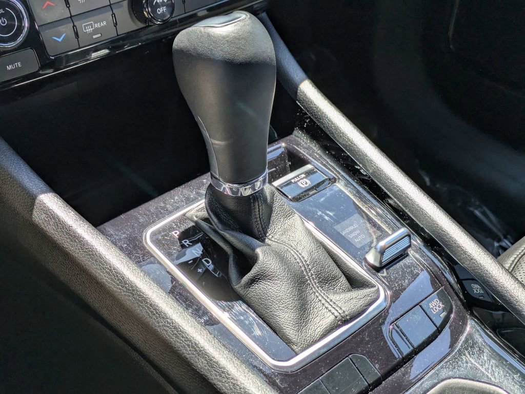 Certified 2024 Jeep Compass Limited w/ Elite Group image 21