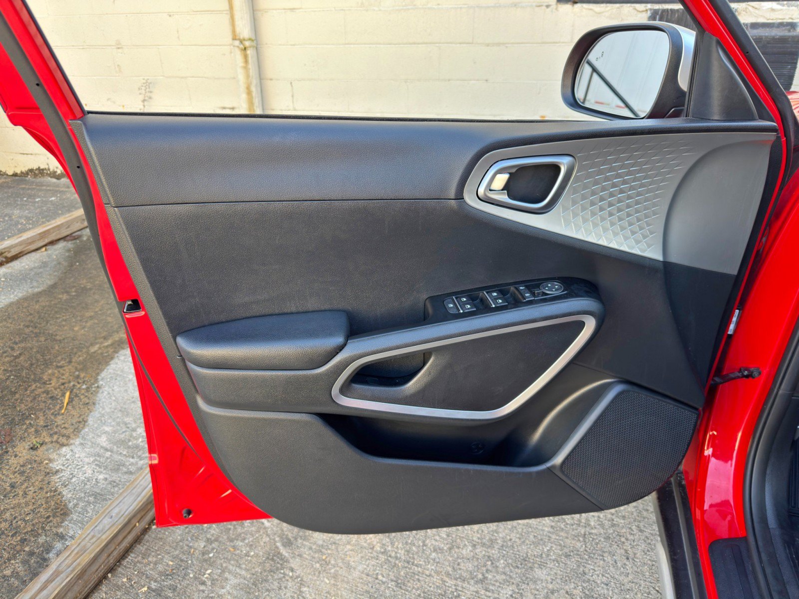 Used 2021 Kia Soul X-Line FWD image 33