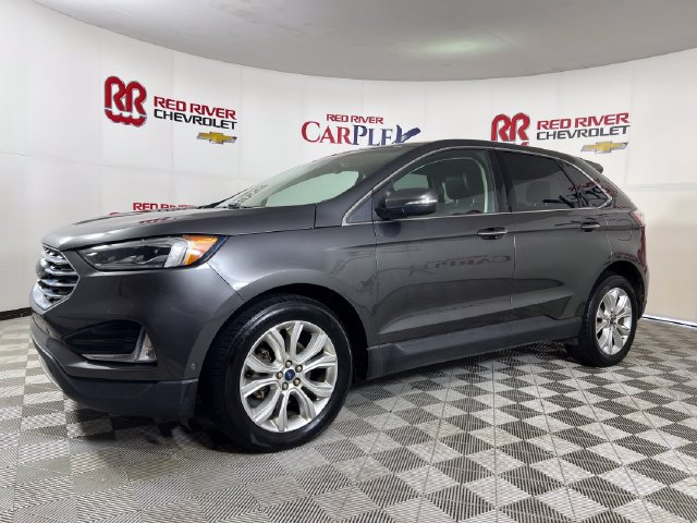 Used 2020 Ford Edge Titanium w/ Equipment Group 301A FWD image 3