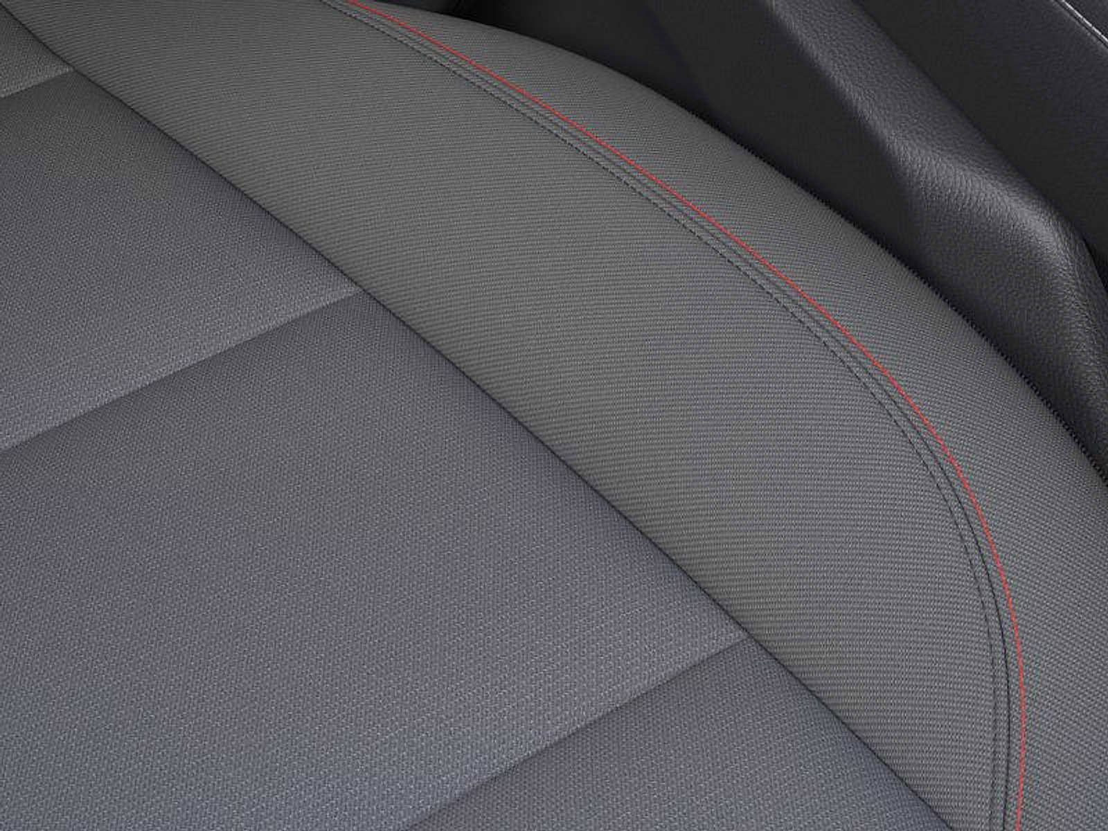 New 2025 Chevrolet Traverse LT w/ LPO, Floor Liner Package image 21