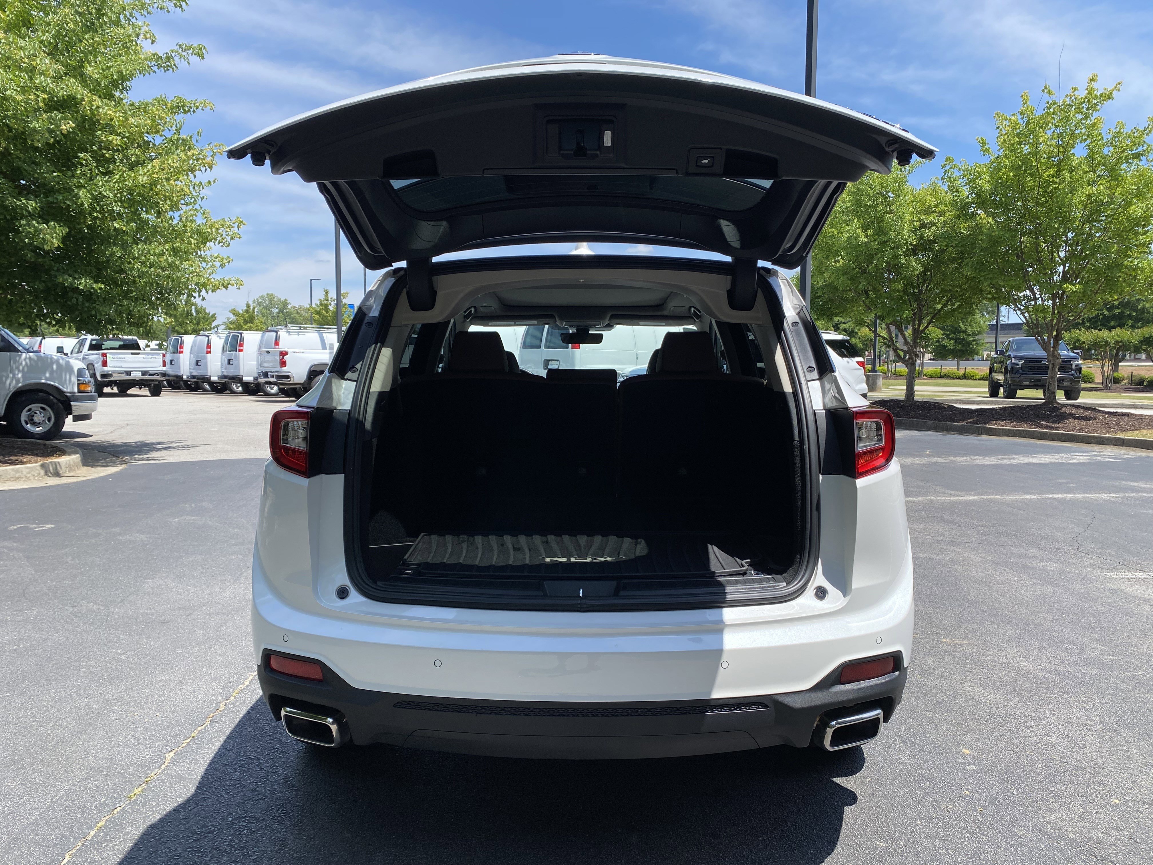 Used 2023 Acura RDX FWD w/ Technology Package image 11