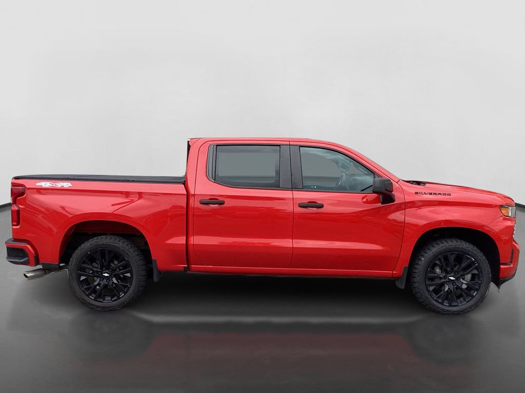 Used 2019 Chevrolet Silverado 1500 Custom w/ Custom Value Package AWD/4WD image 4