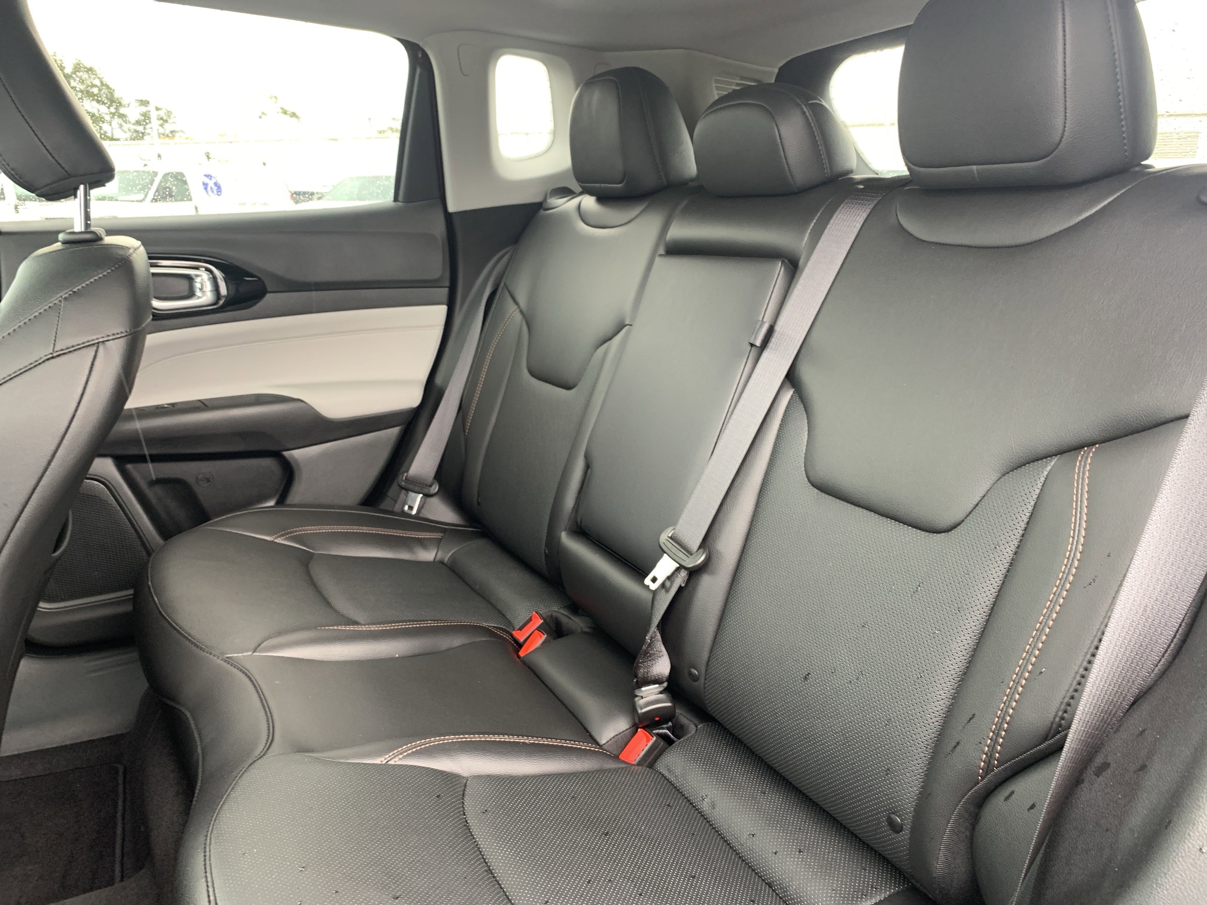 Used 2022 Jeep Compass Limited w/ Elite Group image 30