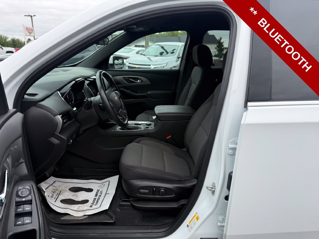 Used 2023 Chevrolet Traverse LT w/ LPO, Floor Liner Package AWD/4WD image 12