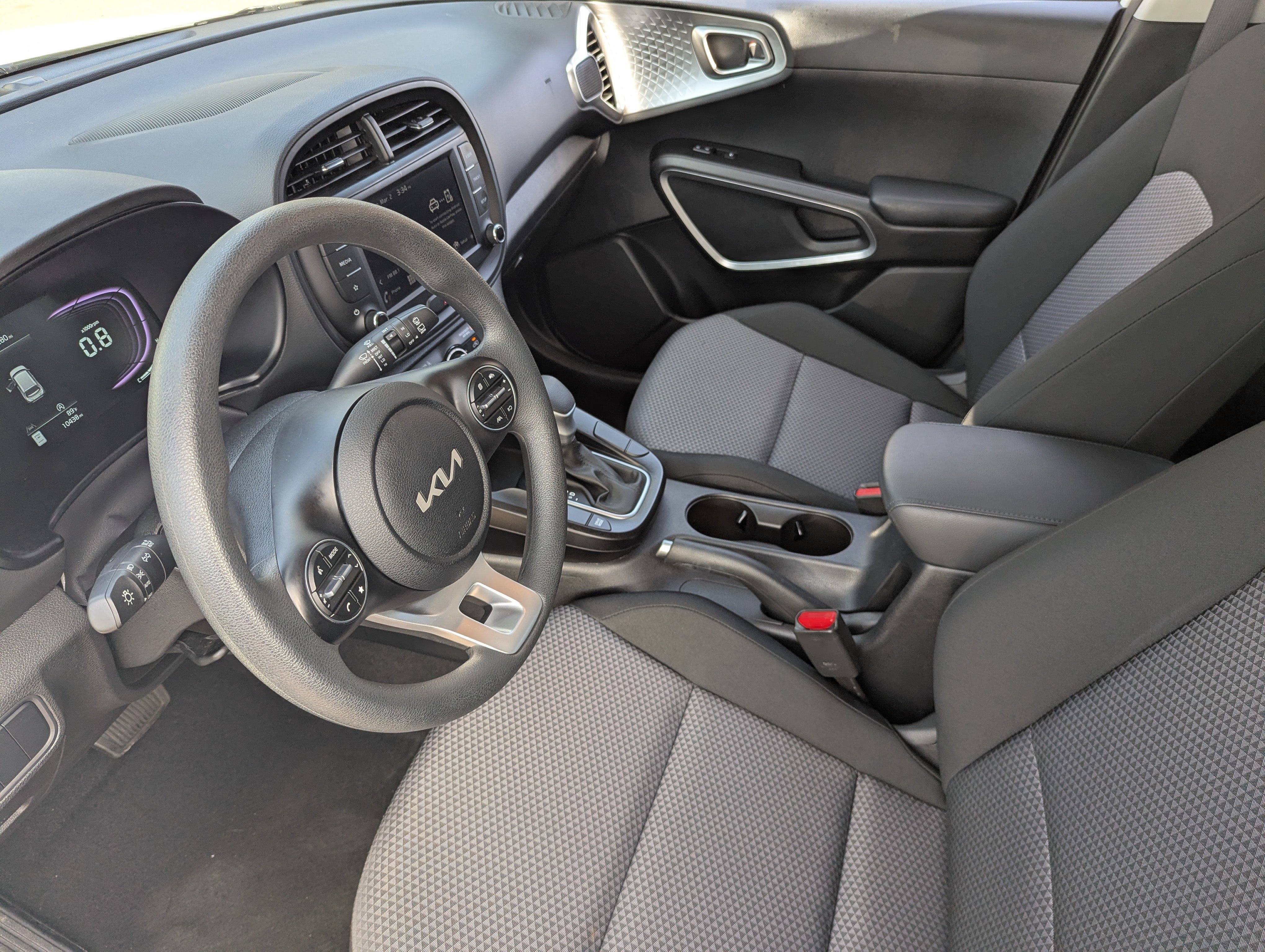 Certified 2025 Kia Soul LX image 19