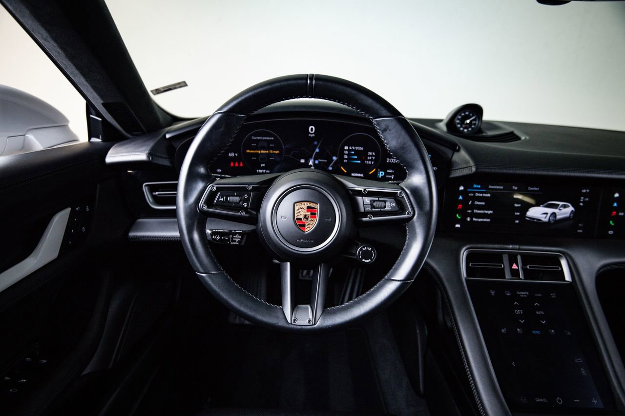 Certified 2024 Porsche Taycan 4S AWD/4WD image 27
