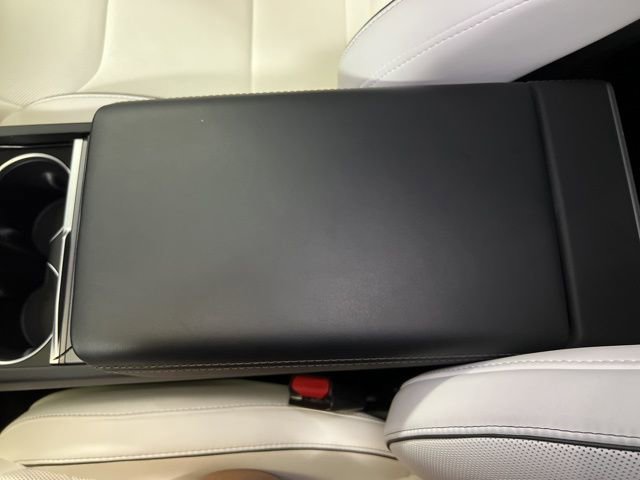 Used 2024 Tesla Model 3 Performance image 21