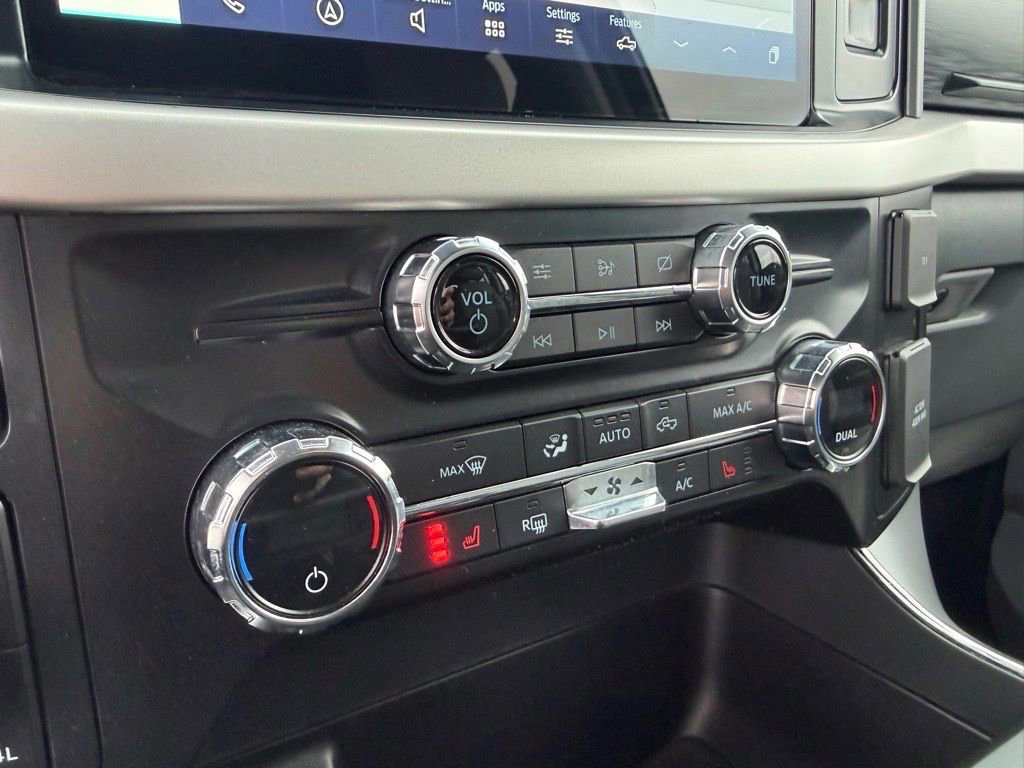 Used 2021 Ford F150 XLT w/ Equipment Group 302A High image 13