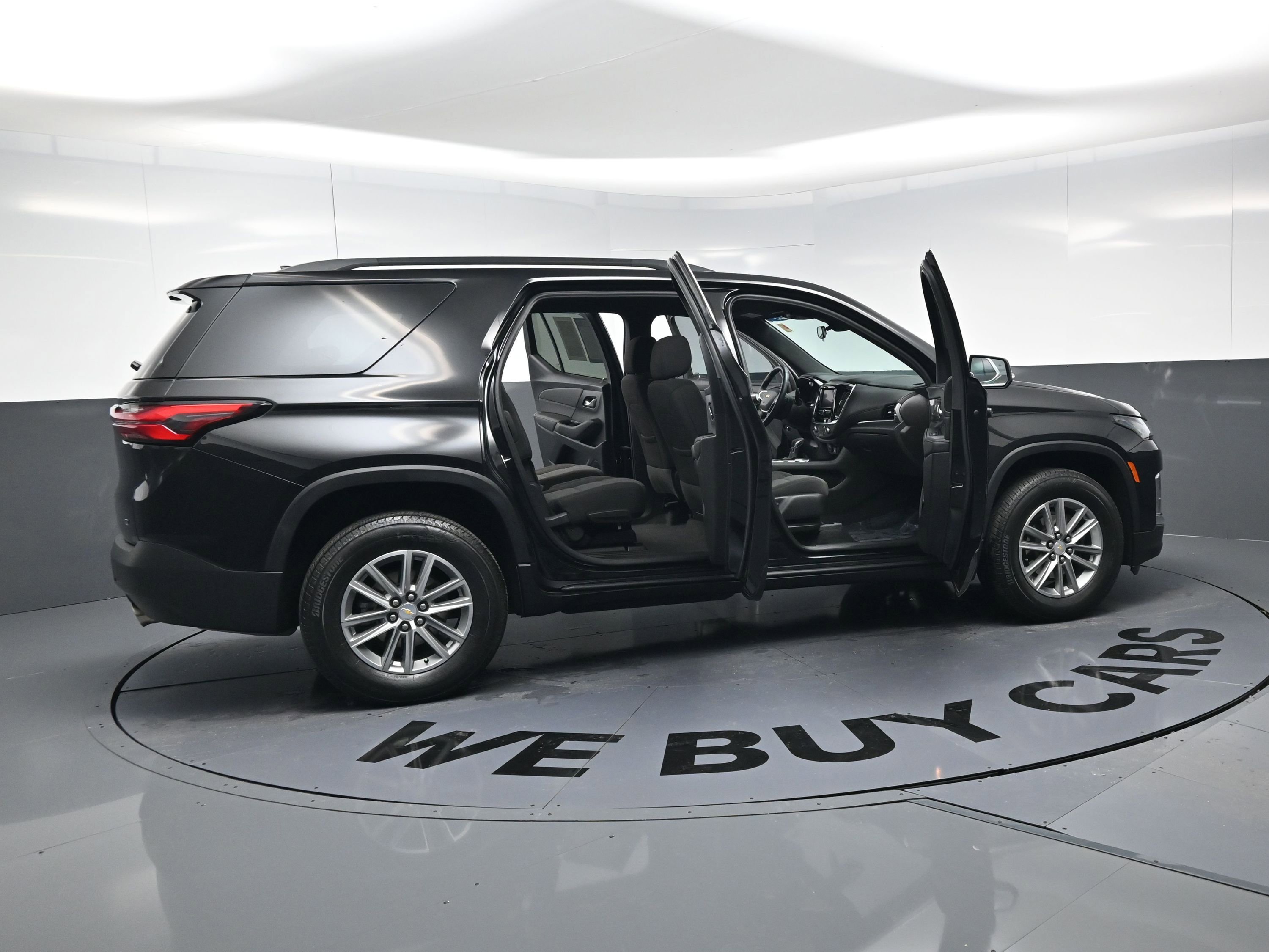 Certified 2023 Chevrolet Traverse LT image 24