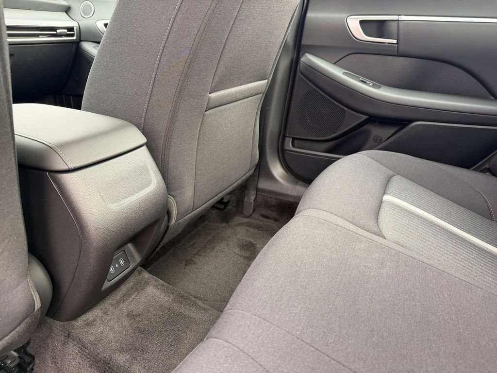 New 2026 Hyundai Sonata SEL FWD image 13