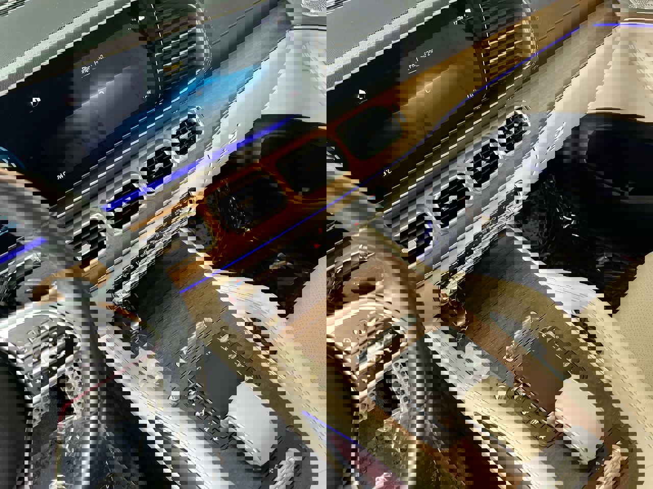 Used 2022 Mercedes-Benz GLS 450 4MATIC image 23