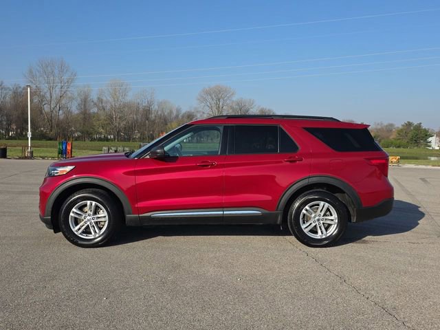 Used 2022 Ford Explorer XLT AWD/4WD image 10