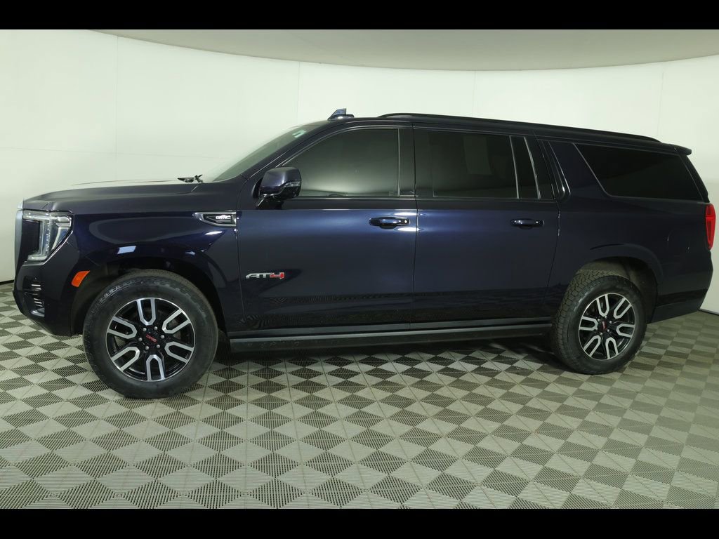 Used 2021 GMC Yukon XL AT4 w/ AT4 Premium Package image 17