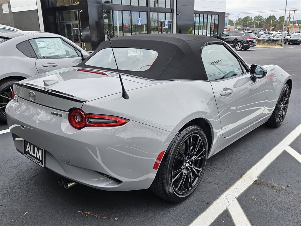 New 2025 MAZDA MX-5 Miata Club image 13
