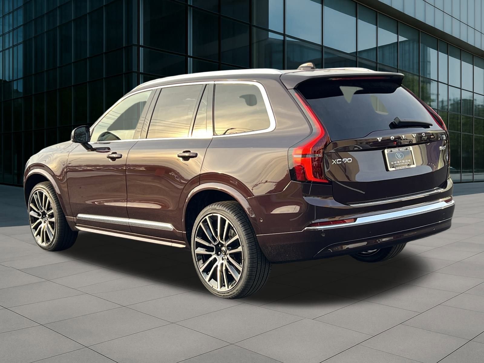 New 2026 Volvo XC90 B6 Plus w/ Protection Package Premier image 3