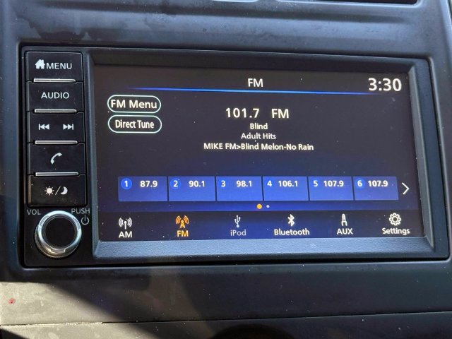 Used 2019 Nissan Versa S FWD image 21